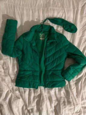 Love Tree Emerald Green Quilted Lightweight Puffer Jacket